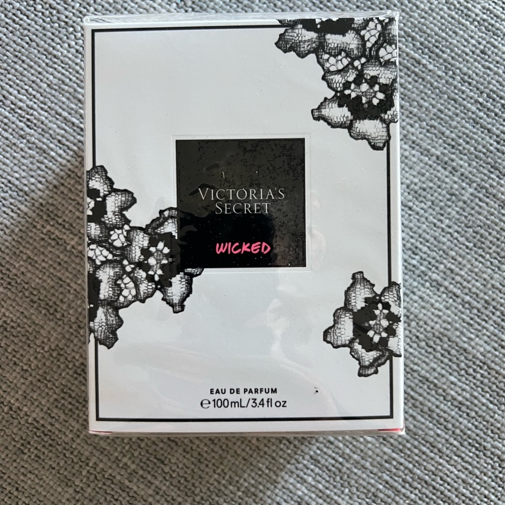 Victoria Secret Wicked Perfume 3.4fl oz